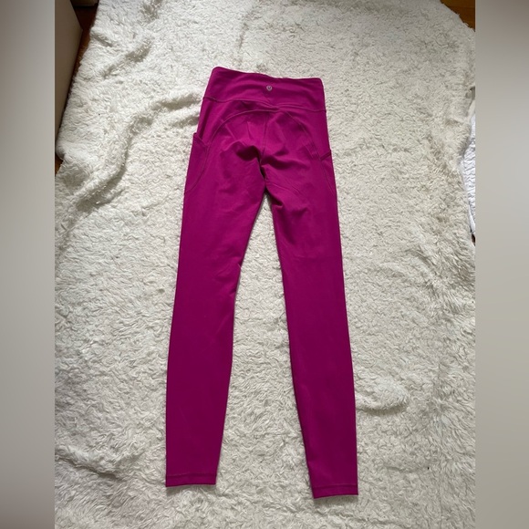 Lululemon Athletica Fuchsia Leggings - Picture 5 of 12